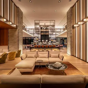 4* מלון Marriott West